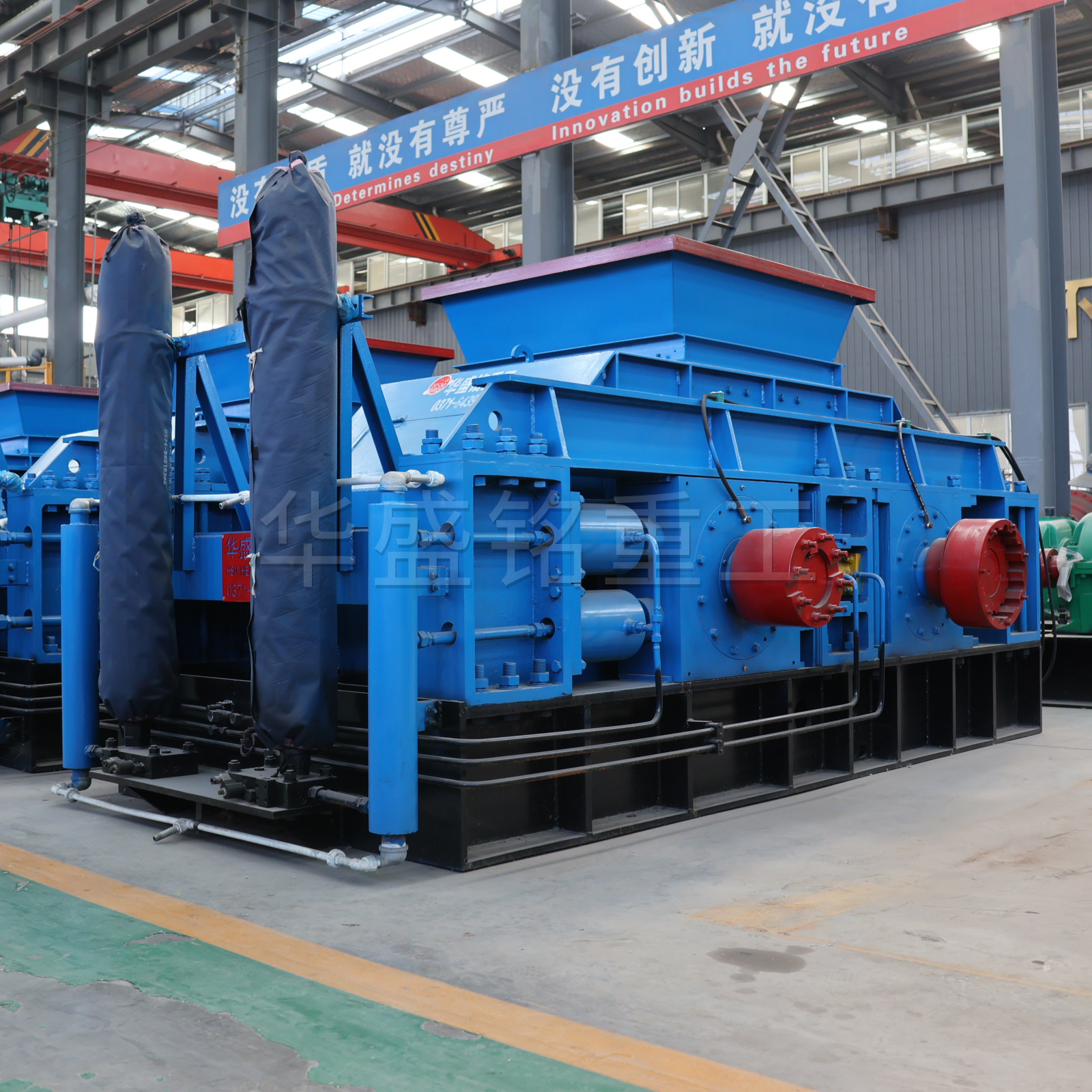 河卵石制砂可以嗎？砂質(zhì)怎么樣？河卵石制砂選哪種機(jī)器？